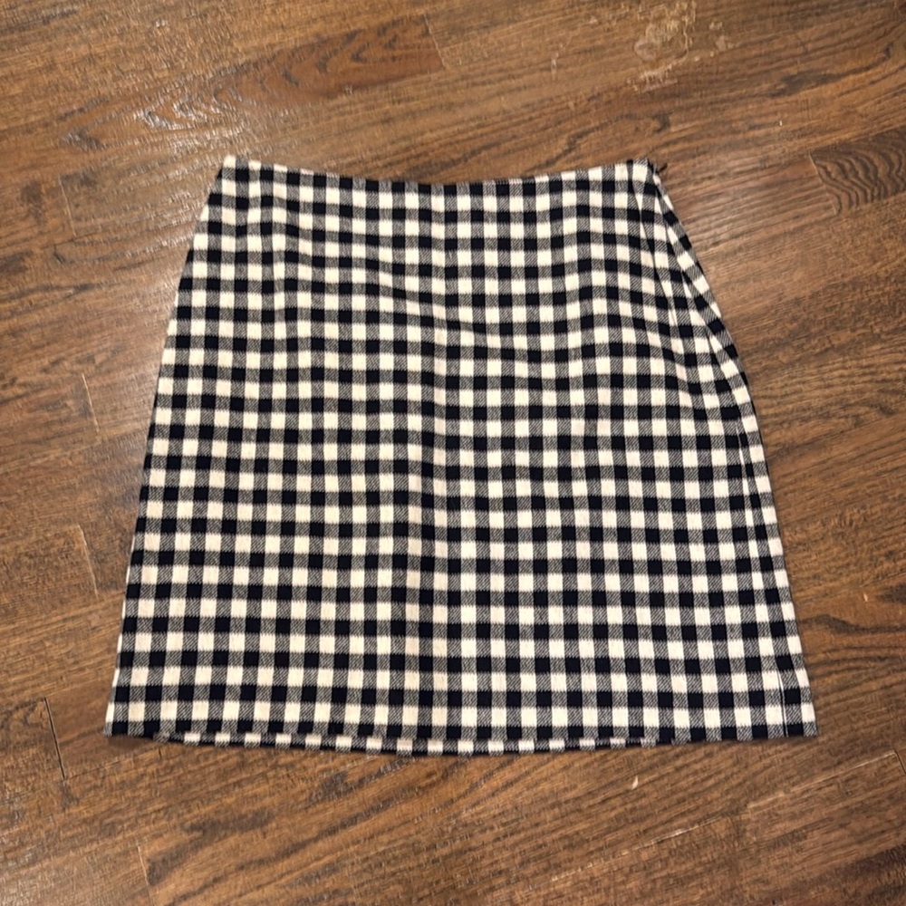 Ann Taylor A-line cream and white checkered wool skirt - size 4